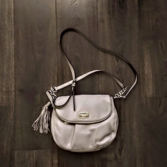 NWT MICHAEL KORS SHOULDER/CROSSBODY BAG - Picture 2 of 12